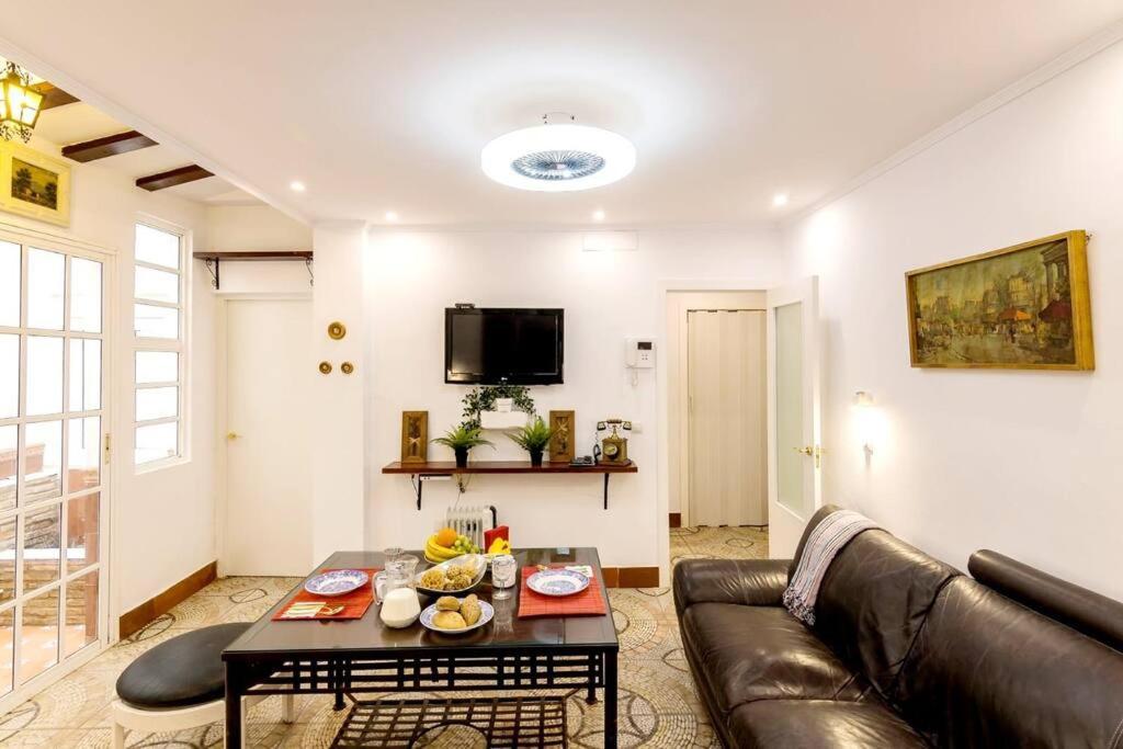 Precioso Apartamento Centrico Sevilla Kültér fotó